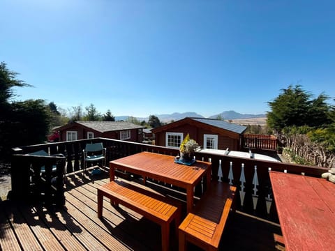 Shifty Chicken Shack Chalet in Trawsfynydd