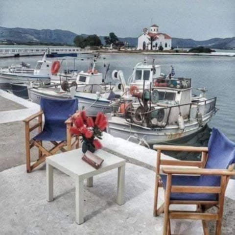 Welcome to Giouli's home ! House in Islands