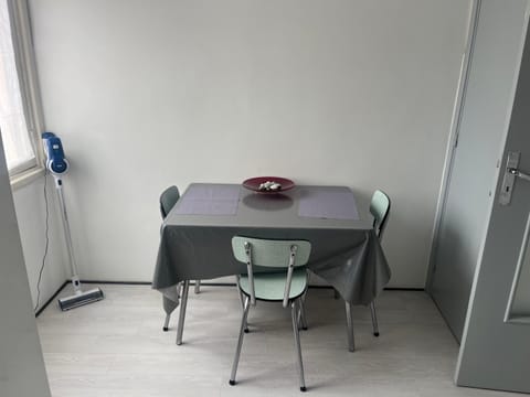 Appartement proche gare routière Apartment in Menton