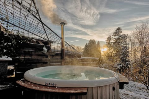 Open Air Bath