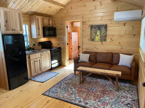 Cobb Creek Cabins Cabin in Tennessee