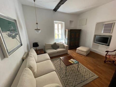 Tipica casa ticinese a Carona Apartment in Lugano