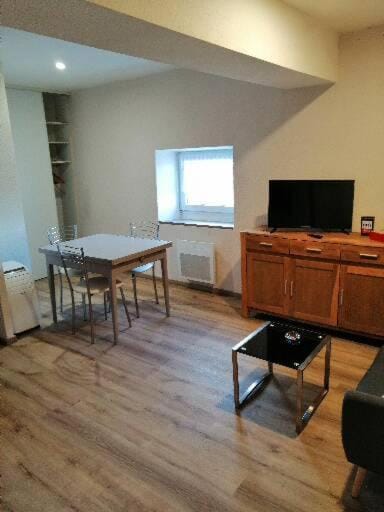 Joyeuse, appartement de 27m2 Apartment in Provence-Alpes-Côte d'Azur