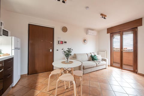 Centrale e Tranquillo - Vista Mare e Roma & APT Apartment in Lazio