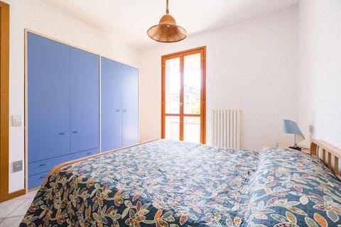 R08 - Ampio trilocale con terrazzo panoramico Apartment in Marcelli