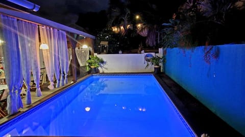 Night, Swimming pool