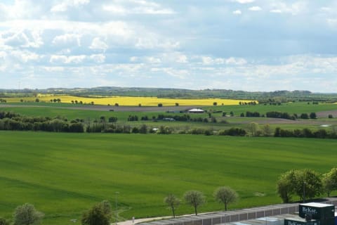 Day, Natural landscape