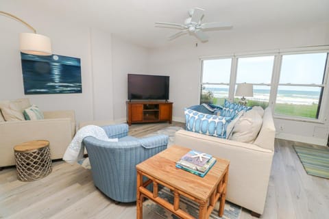 Sand Dollar 3-106 House in Crescent Beach
