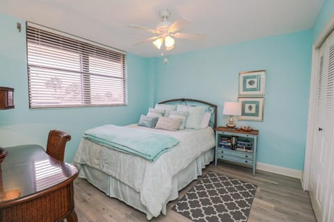 Sand Dollar 3-106 House in Crescent Beach