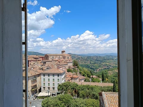 City view, Mountain view