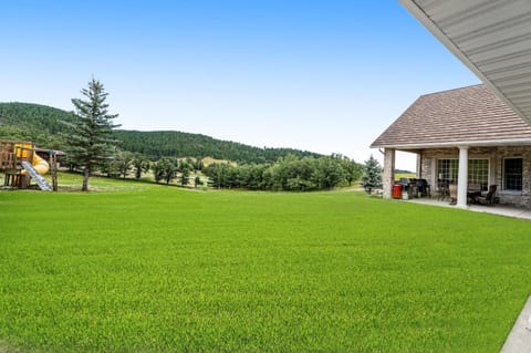 High Country Pool House House in North Lawrence