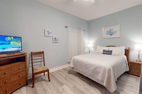 103 - Palms of Treasure Island House in Treasure Island