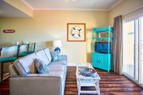 302 - Palms of Treasure Island House in Treasure Island