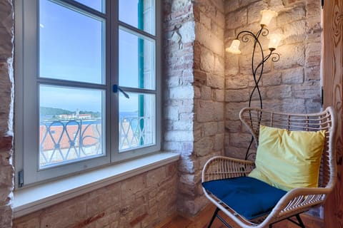 Apartment Lilly (Central, seaview, heritage) Apartment in Vis