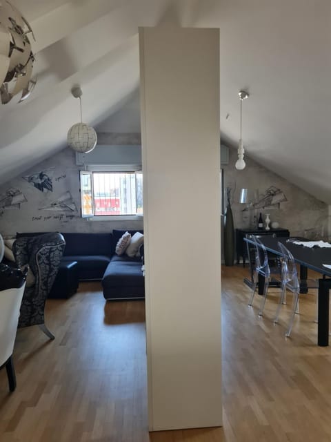 Mansarda a San Siro Apartment in Milan
