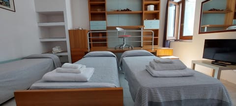 Da Rox (Casa Vacanza) centro Porto Torres House in Porto Torres