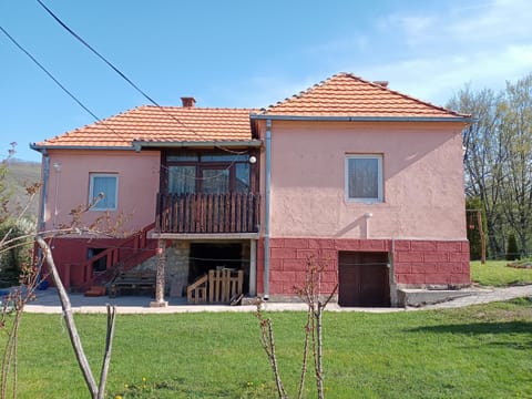 Kuca Jablansko Polje House in Serbia