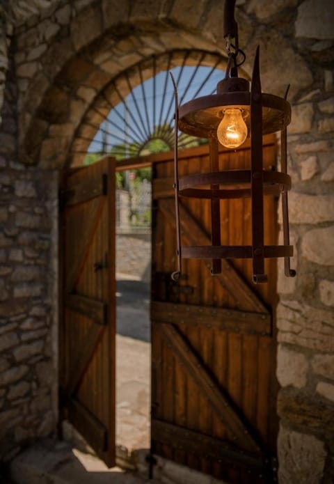 Kyparissia Old Town Lodge with amazing sea view House in Messenia