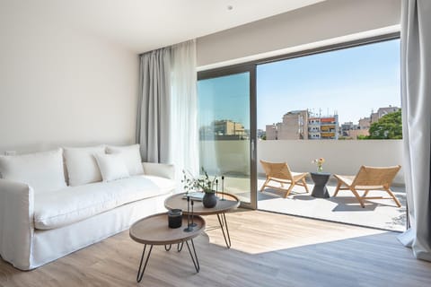 Living room, City view, Certificate/Award