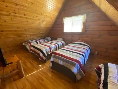 Warrens Cabin Cabin in Warrens