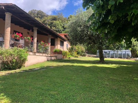 Property building, Garden, Swimming pool