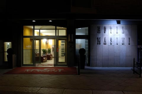 Facade/entrance, Night
