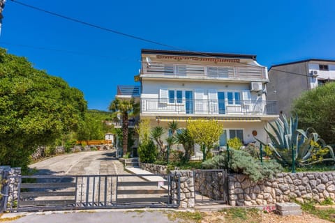 Day, Neighbourhood, Street view