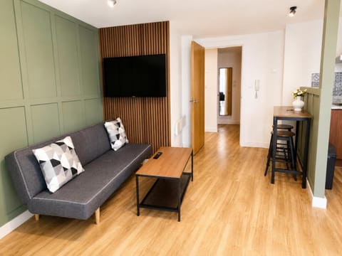 TV and multimedia, Living room, Seating area