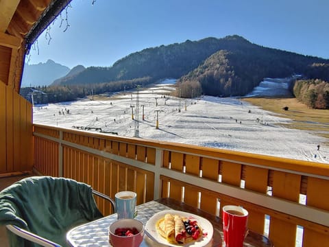 Skiing, Balcony/Terrace, Hiking, Mountain view