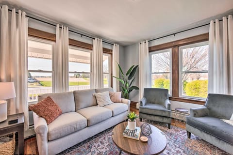 Home 2 Mi to Hersheypark Work and Play! House in Hershey