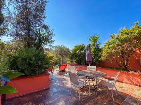 Patio, Spring, Day, Natural landscape, Garden, View (from property/room), Balcony/Terrace, Garden view