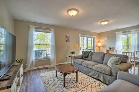 Waterfront Cottage with Boat Dock and 3 Decks! House in Bracey