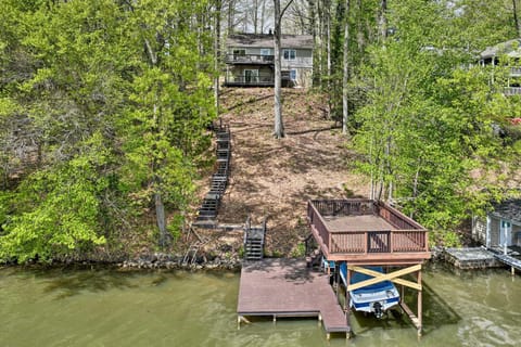 Waterfront Cottage with Boat Dock and 3 Decks! House in Bracey