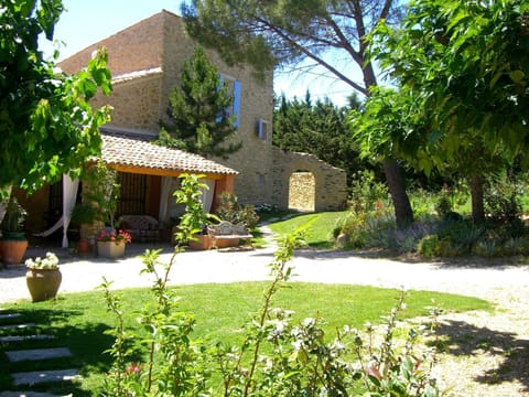 Property building, Day, Garden