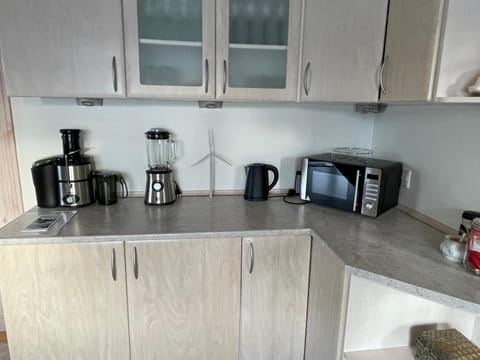 Coffee/tea facilities, Kitchen or kitchenette