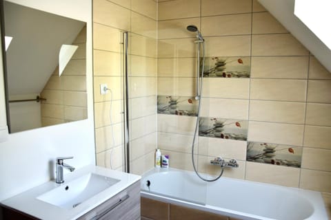 Shower, Bathroom, Bath