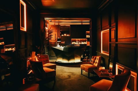 Lobby or reception, Photo of the whole room, Seating area