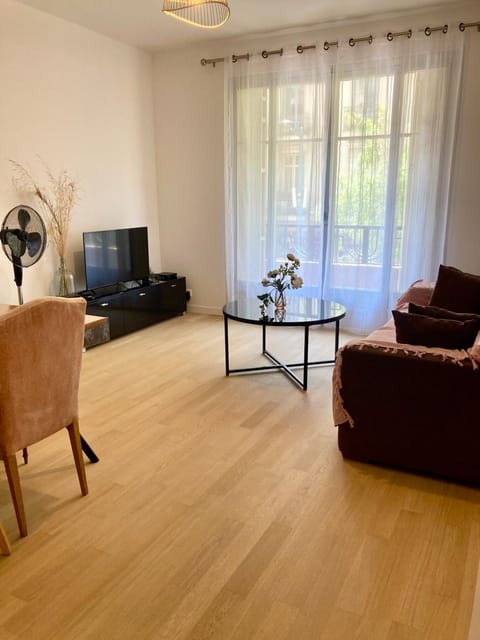 Edouard VII Apartment in Menton