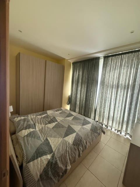 Mayfair Apartment in Marsaskala