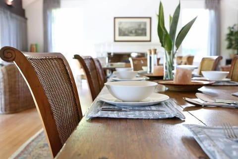 DE LUC FARMHOUSE Ultimate Country Privacy Villa in Franschhoek