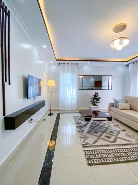 TV and multimedia, Living room, Seating area, Evening entertainment