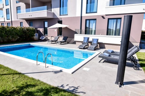 Property building, Swimming pool