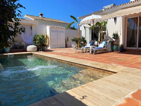 Patio, Swimming pool