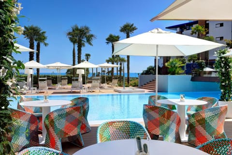 Spring, Day, Summer, Pool view, Sea view