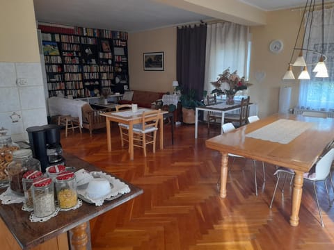 Rooms Margarita Bed and Breakfast in Zadar
