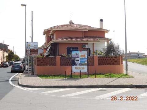 Property building, Neighbourhood, Street view