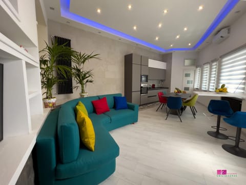 Living room, Lounge or bar