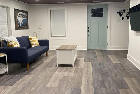 3 Bed 2 Bath Renovated Home Near The Lake House in Tennessee