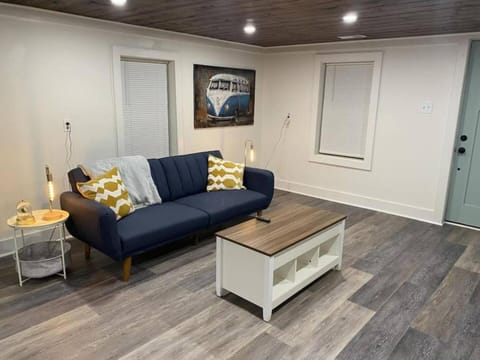 3 Bed 2 Bath Renovated Home Near The Lake House in Tennessee