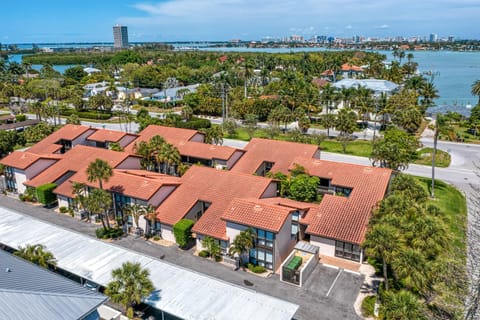 Lido Beach Respite Apartment in Lido Key
